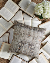 Warmstead Furniture - Ashley Furniture - Roseridge Pillows - Pillow / Brown/Black/Cream - A1000972P